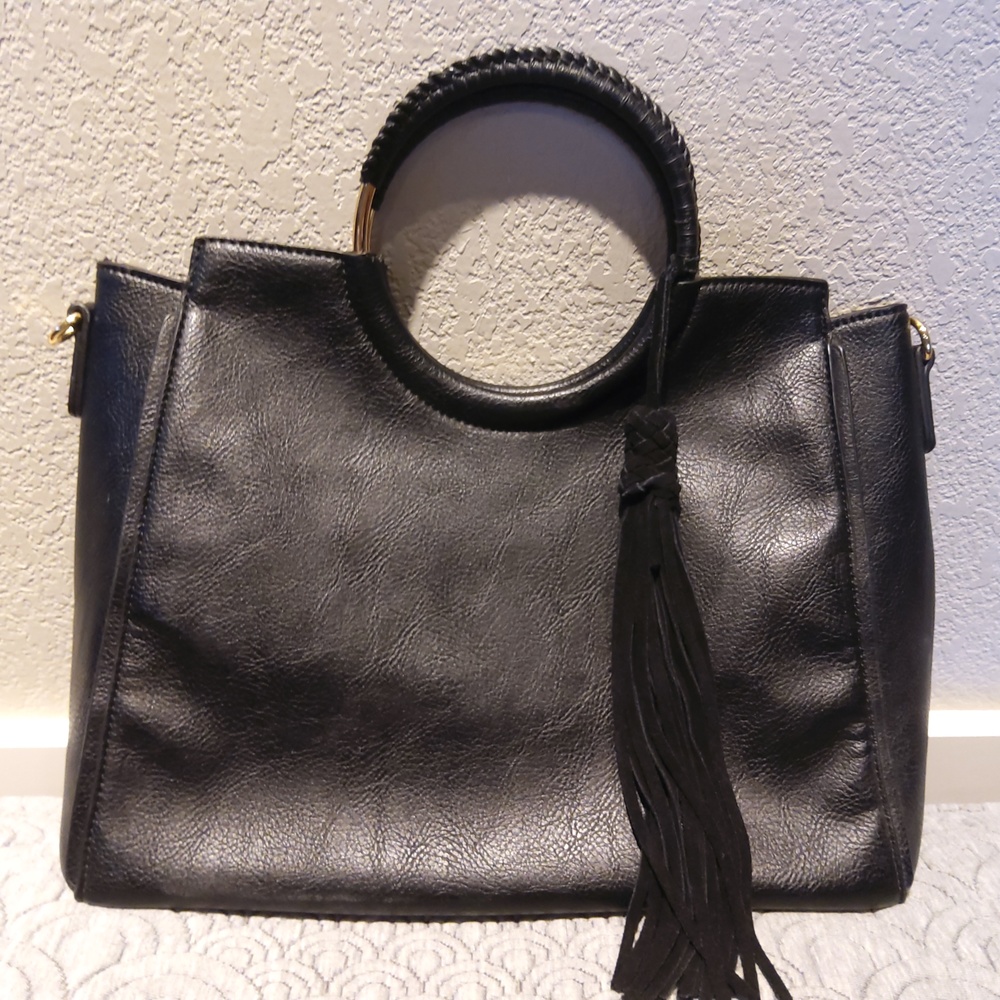Black tote ring handle Sole Society